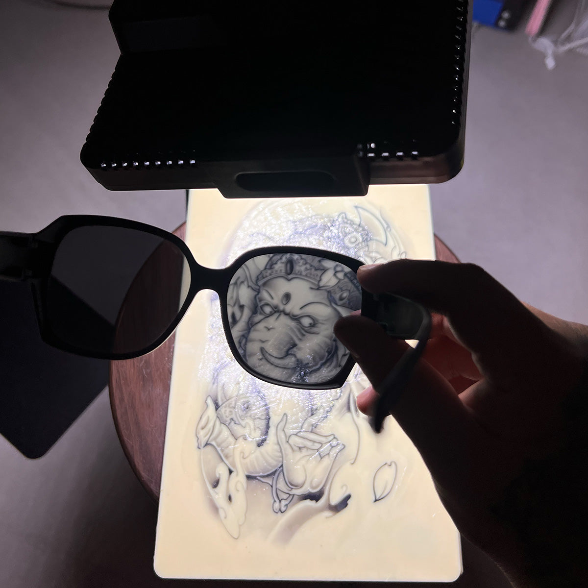 Tattoo removal reflective work & photography light kit